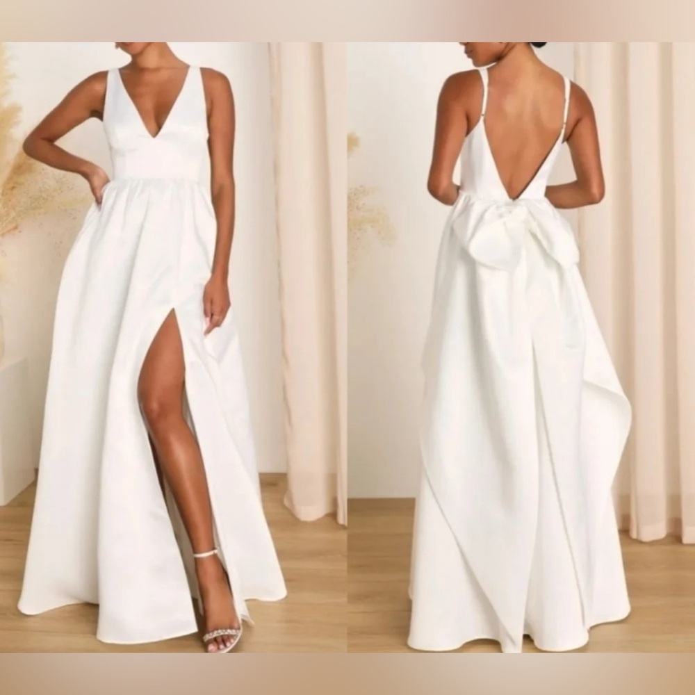 Elegant Blissfully Beloved Ivory Backless A-Line Bow Maxi Dress NWOT